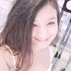 Meet your Posher, Agustina